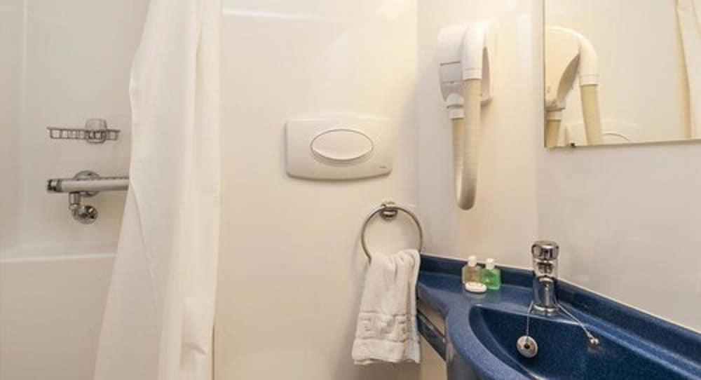 Grand Concerto Hotel Londra