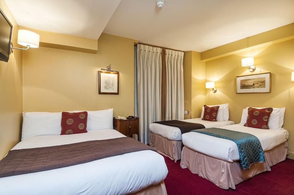 Grand Concerto Hotel 4*
