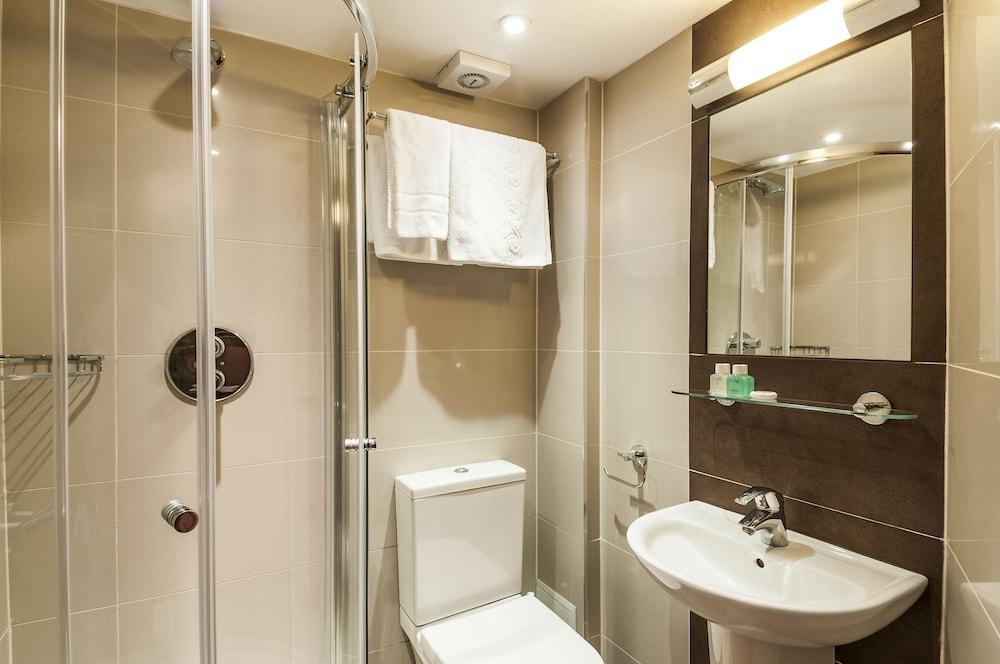 Grand Concerto Hotel 4*